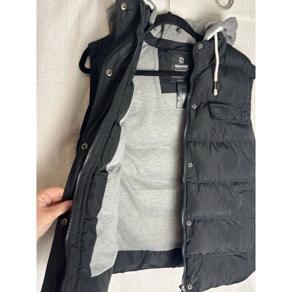 Wantdo Womens Large Quilted Winter Vest Sleeveless Jacket w/ Removable Hood Warm - Picture 1 of 8